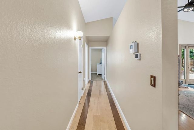 8409 Sunblaze Way, Sacramento, CA 95823