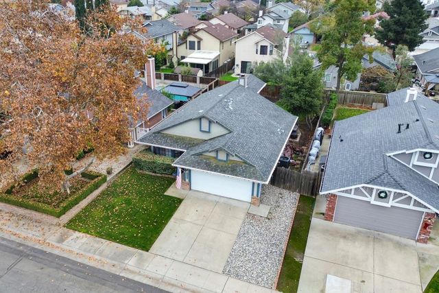 8409 Sunblaze Way, Sacramento, CA 95823
