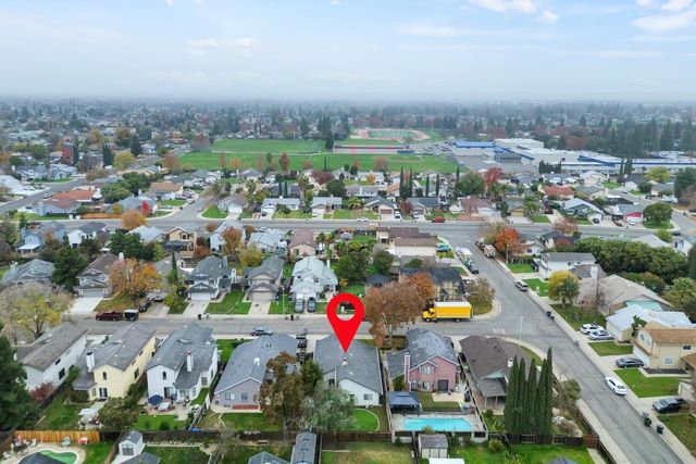 8409 Sunblaze Way, Sacramento, CA 95823