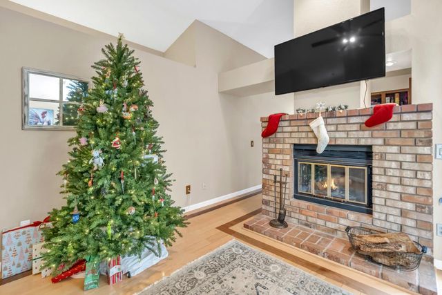 8409 Sunblaze Way, Sacramento, CA 95823