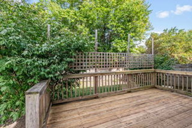 1255 Huntington Drive, Mundelein, IL 60060