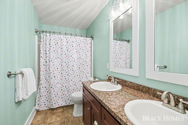 8540 Twin Lakes Drive, Georgetown Twp, MI 49428