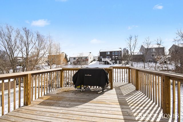 8540 Twin Lakes Drive, Georgetown Twp, MI 49428