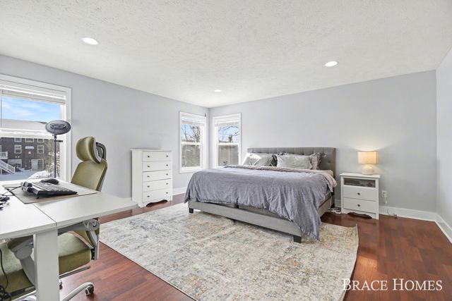 8540 Twin Lakes Drive, Georgetown Twp, MI 49428