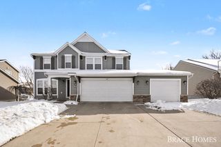 8540 Twin Lakes Drive, Georgetown Twp, MI 49428