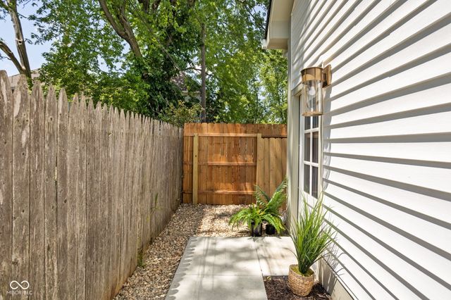 651B Birch Avenue, Indianapolis, IN 46221