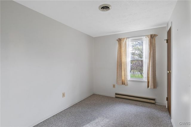 106 Willowcrest Drive, Elbridge, NY 13060