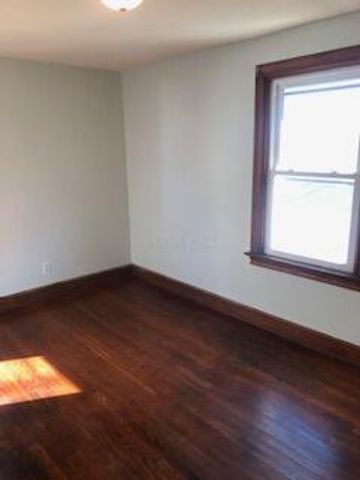 538 Larcomb Avenue, Columbus, OH 43223