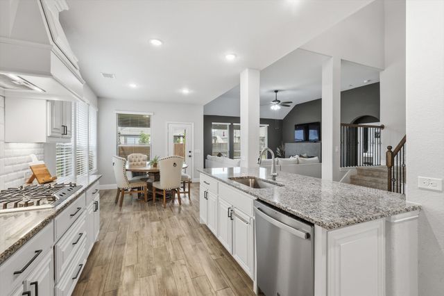 924 Timber Ridge Drive, Justin, TX 76247