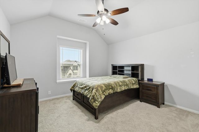 924 Timber Ridge Drive, Justin, TX 76247