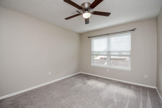 800 Country Place Drive 502, Houston, TX 77079
