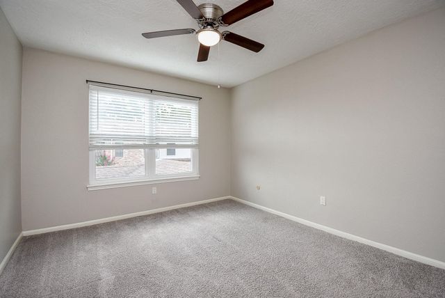 800 Country Place Drive 502, Houston, TX 77079