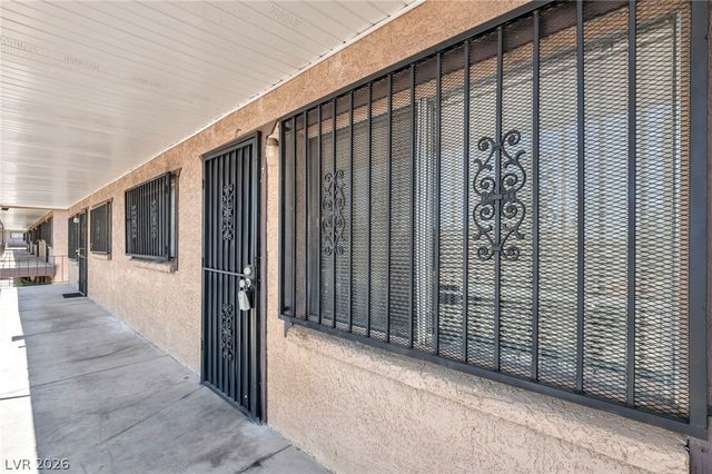 3718 Hazelwood Street 7, Las Vegas, NV 89119
