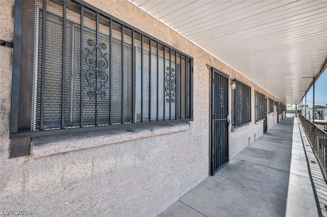 3718 Hazelwood Street 7, Las Vegas, NV 89119