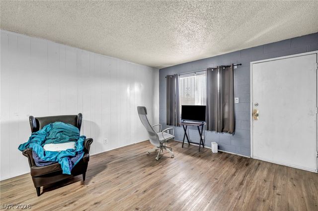 3718 Hazelwood Street 7, Las Vegas, NV 89119