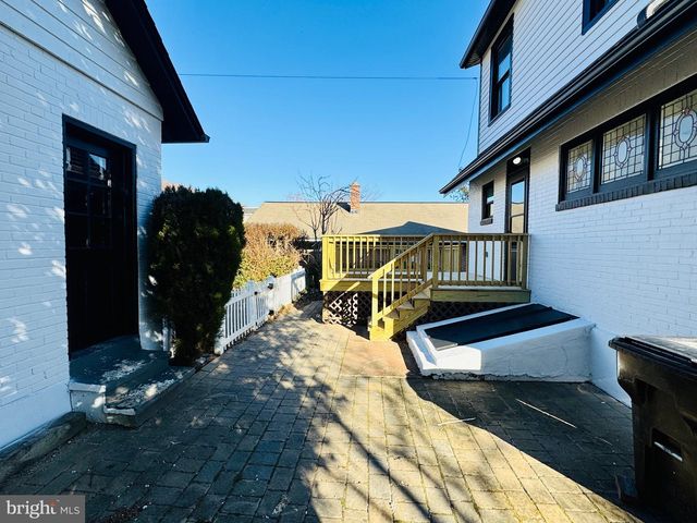 604 CARSONIA AVE, Reading, PA 19606