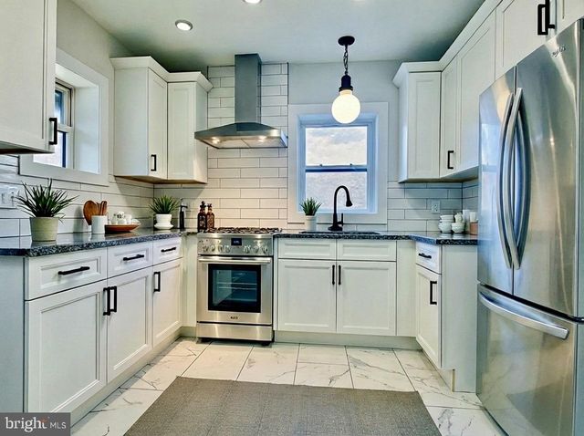 604 CARSONIA AVE, Reading, PA 19606