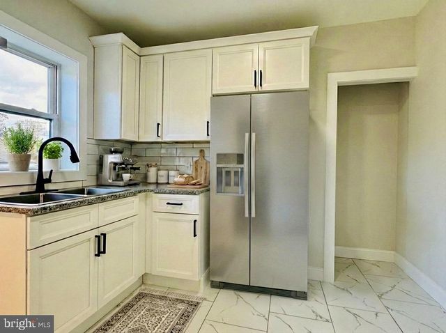 604 CARSONIA AVE, Reading, PA 19606