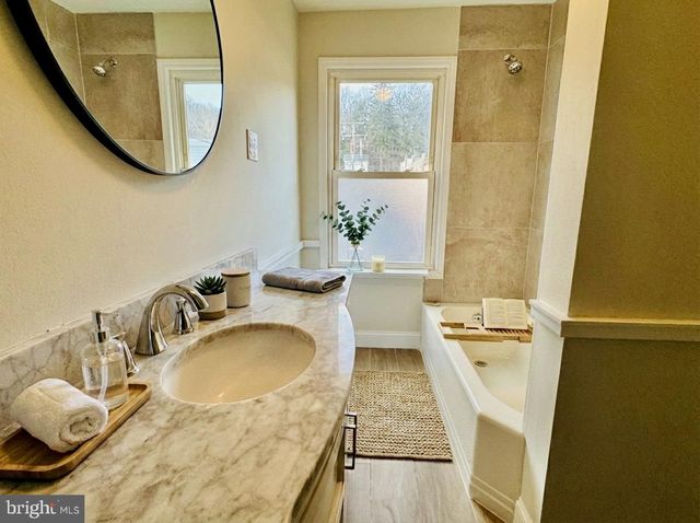 604 CARSONIA AVE, Reading, PA 19606