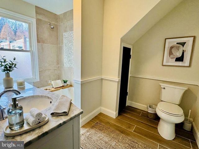 604 CARSONIA AVE, Reading, PA 19606