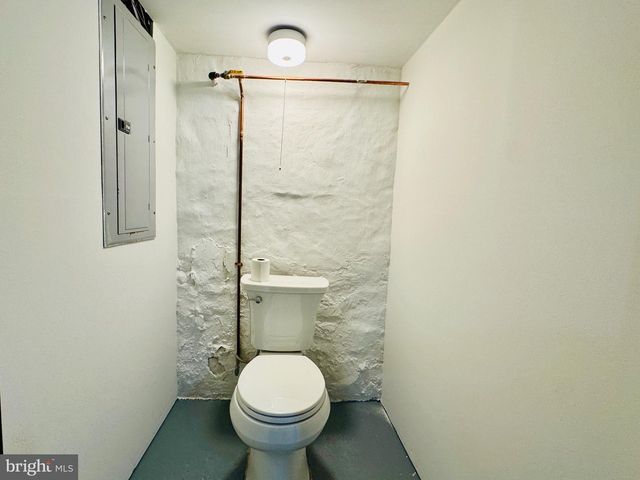 604 CARSONIA AVE, Reading, PA 19606