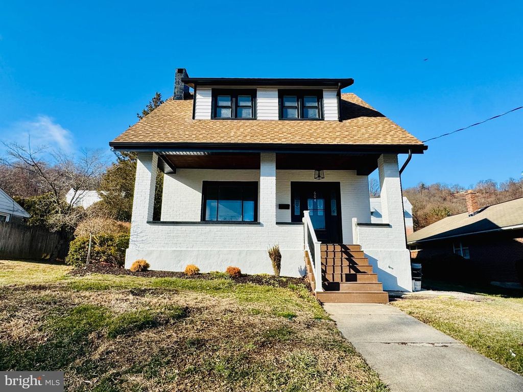 604 CARSONIA AVE, Reading, PA 19606