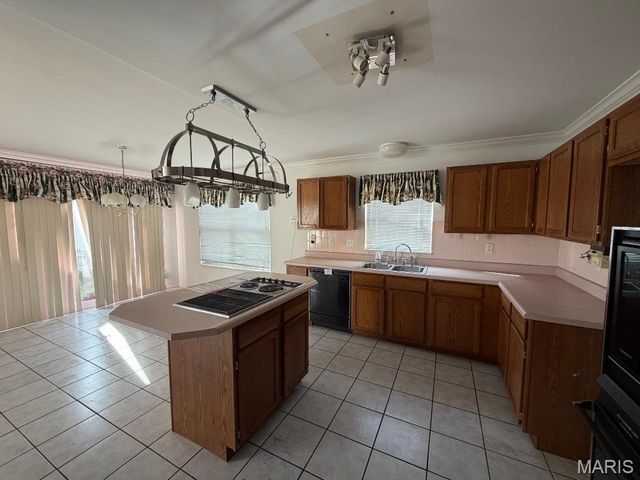 12948 Broadridge Lane, Florissant, MO 63033