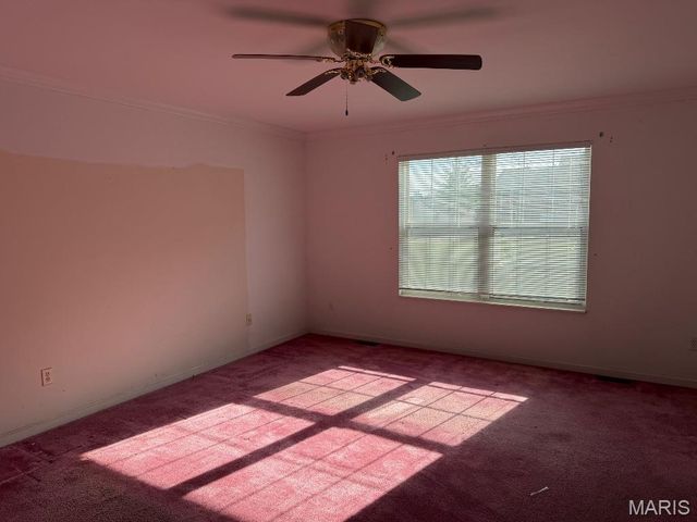 12948 Broadridge Lane, Florissant, MO 63033