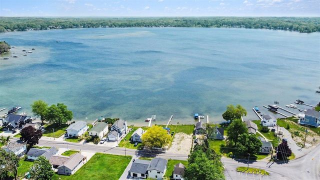 1680 Round Lake Highway, Manitou Beach, MI 49253