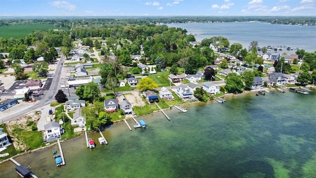 1680 Round Lake Highway, Manitou Beach, MI 49253