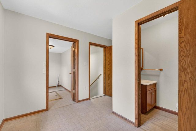 972 E Philhower Road, Beloit, WI 53511