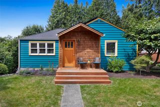 11527 39th Avenue NE, Seattle, WA 98125