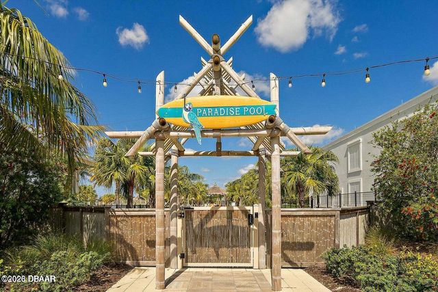 284 Pop Top Lane, Daytona Beach, FL 32124