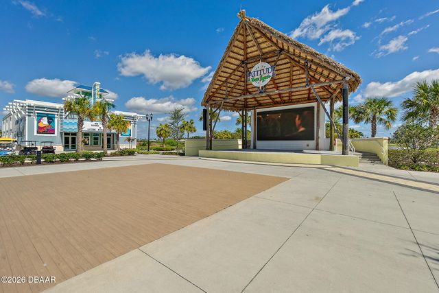 284 Pop Top Lane, Daytona Beach, FL 32124