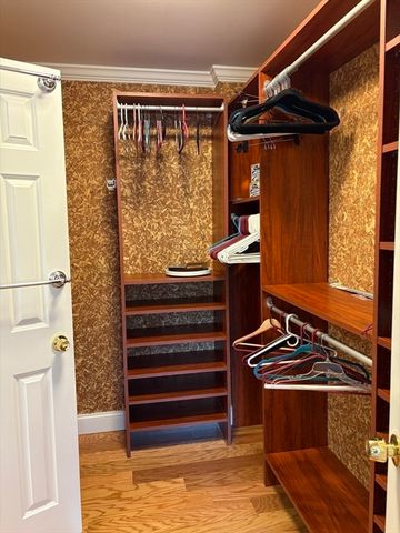 2 Summit Dr. 41, Reading, MA 01867