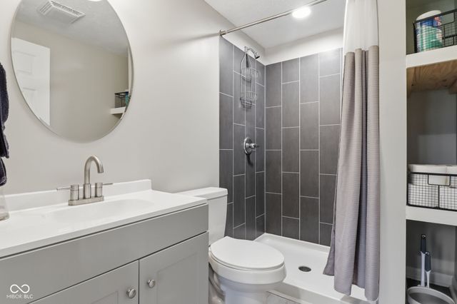 6897 Woodward Way, Plainfield, IN 46168