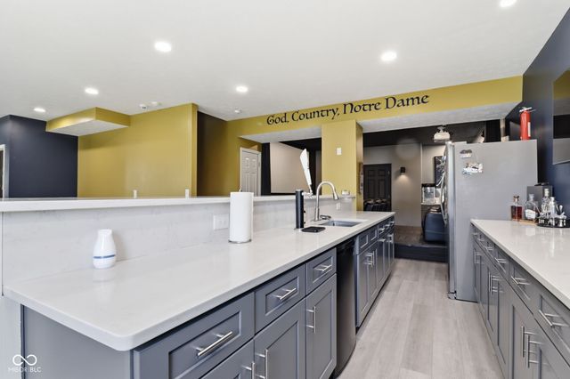 6897 Woodward Way, Plainfield, IN 46168