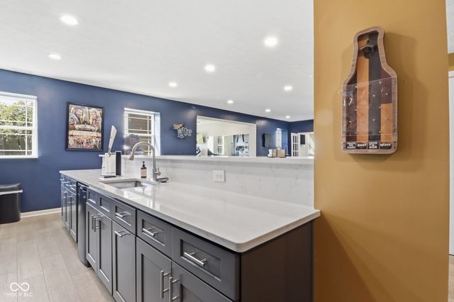6897 Woodward Way, Plainfield, IN 46168
