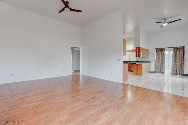 4880 Dorrell Lane, Las Vegas, NV 89131