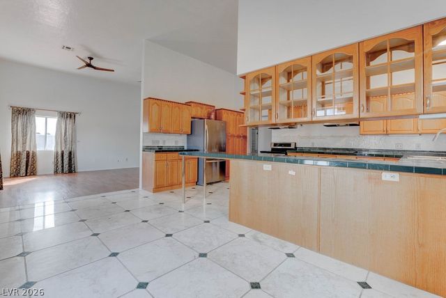 4880 Dorrell Lane, Las Vegas, NV 89131