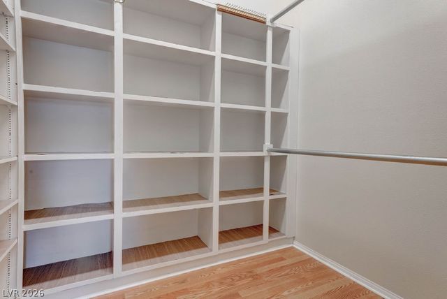 4880 Dorrell Lane, Las Vegas, NV 89131