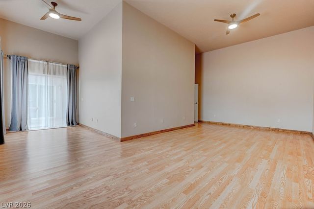 4880 Dorrell Lane, Las Vegas, NV 89131