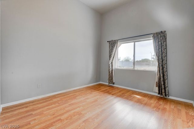 4880 Dorrell Lane, Las Vegas, NV 89131