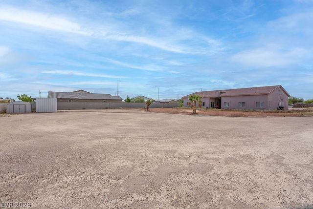 4880 Dorrell Lane, Las Vegas, NV 89131