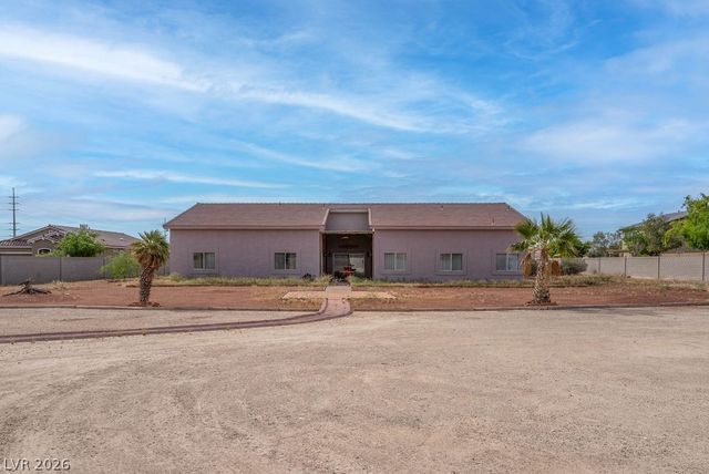 4880 Dorrell Lane, Las Vegas, NV 89131