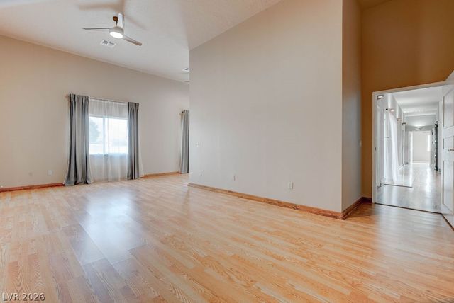 4880 Dorrell Lane, Las Vegas, NV 89131