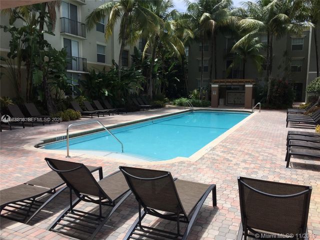 1919 Van Buren St 613A, Hollywood, FL 33020