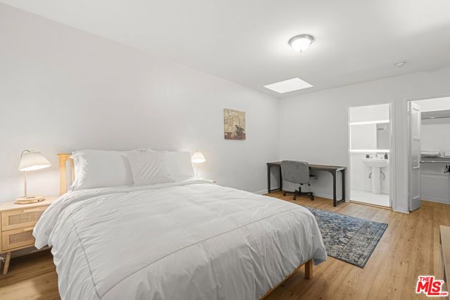 1972 Outpost Circle, Los Angeles, CA 90068