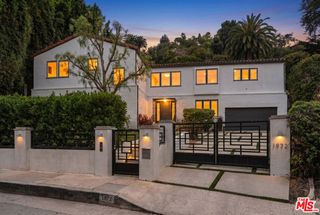 1972 Outpost Circle, Los Angeles, CA 90068