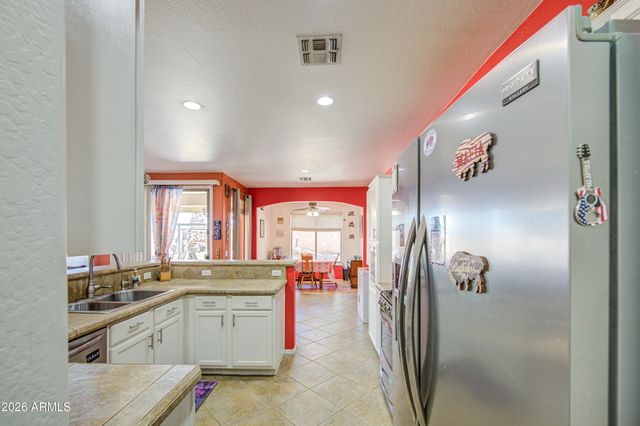 2579 S PONDEROSA Drive, Gilbert, AZ 85295